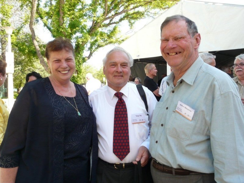 Sharing Histories: Kiap Tribute Event - Papua New Guinea Association of ...